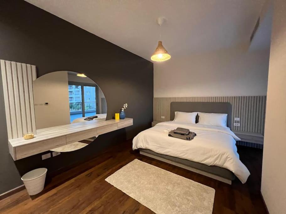 Festival Living Apartment *